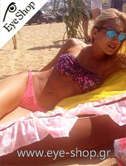  Elena Papavasileiou wearing sunglasses Rayban 4175 Oversized Clubmaster