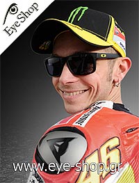  Valentino-Rossi wearing sunglasses Oakley Holbrook 9102