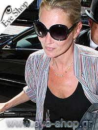  Kate-Moss wearing sunglasses Miu Miu 02IS