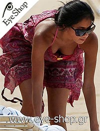 Nicole-Scherziger wearing sunglasses Prada 24ns