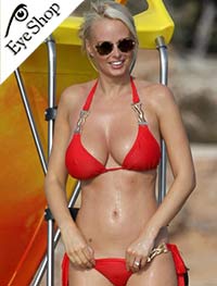  Rhian-Sugden wearing sunglasses Rayban 2447