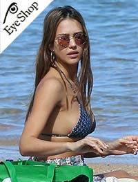 H Jessica Alba με γυαλιά ηλιου Rayban model 3447 color 001/58
