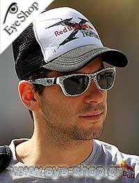  Algesuari wearing sunglasses Oakley Jupiter