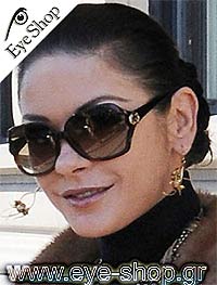  Cathrene-Zeta-Jones wearing sunglasses Gucci 3110