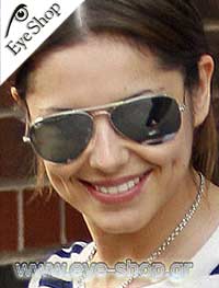  Cheryl Cole wearing sunglasses RayBan 3025 Aviator