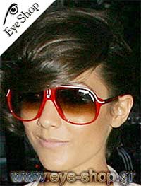  Frankie-Wiseman wearing sunglasses Carrera Safari