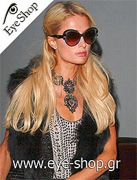  Paris-Hilton wearing sunglasses Prada 28NS