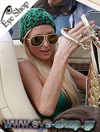  Paris-Hilton wearing sunglasses Carrera SAFARI