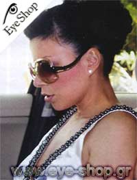  Mariada-Pieridi wearing sunglasses Furla 4672