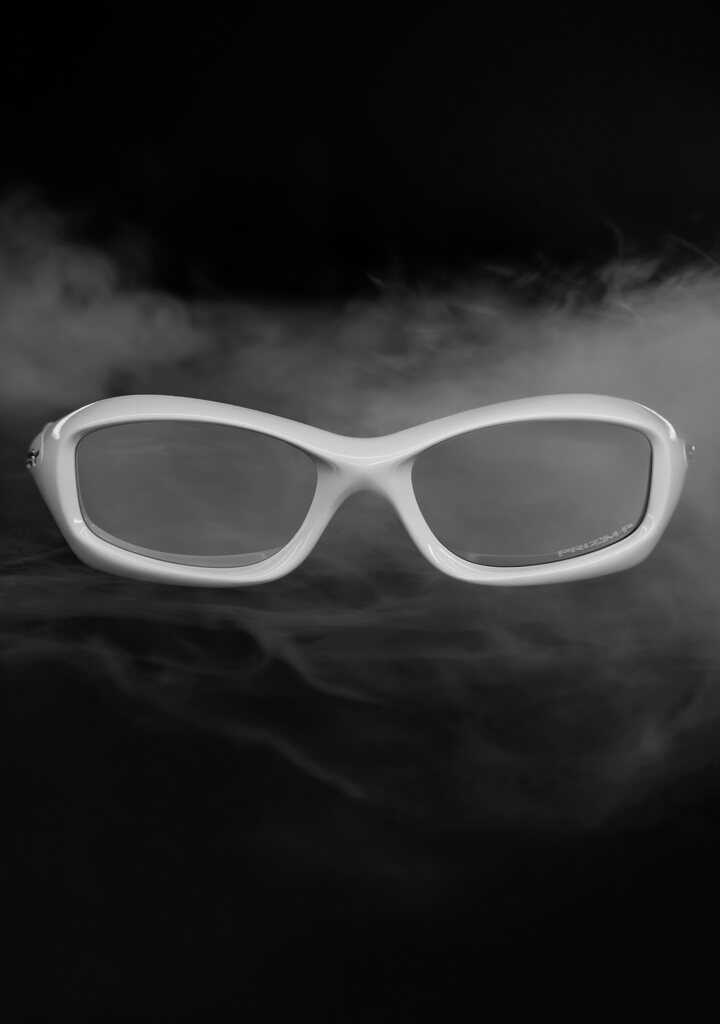 Oakley Reserve Collection — sunglasses with O Matter frame, Eye-Shop