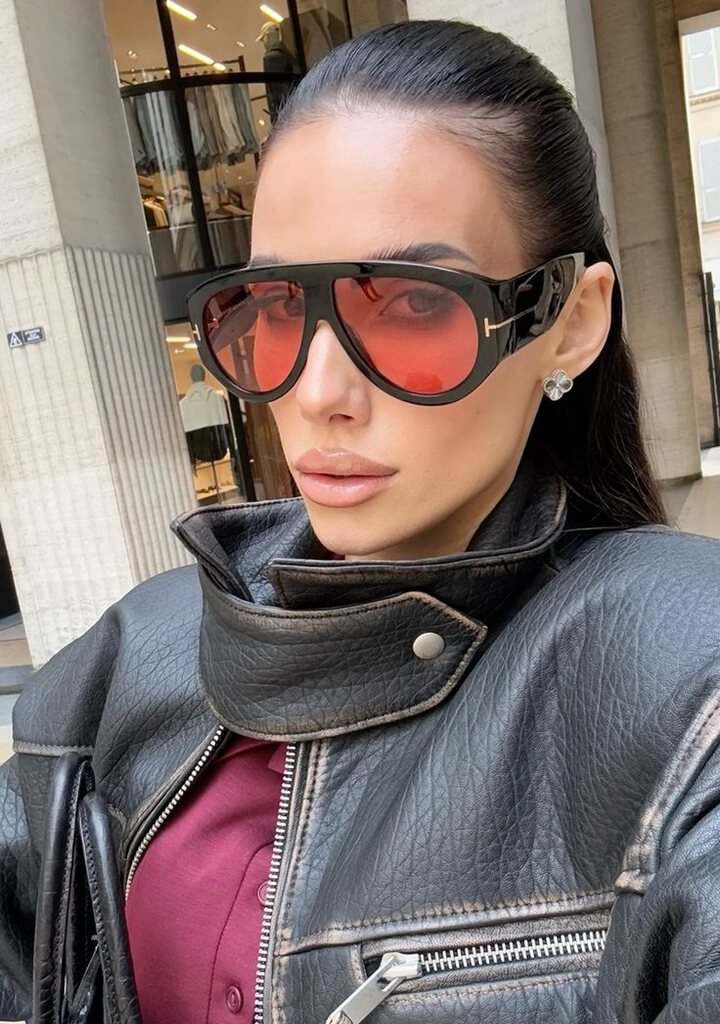 Tom Ford Islay street style — oversized sunglasses with orange gradient lenses, new collection 2026, Eye-Shop