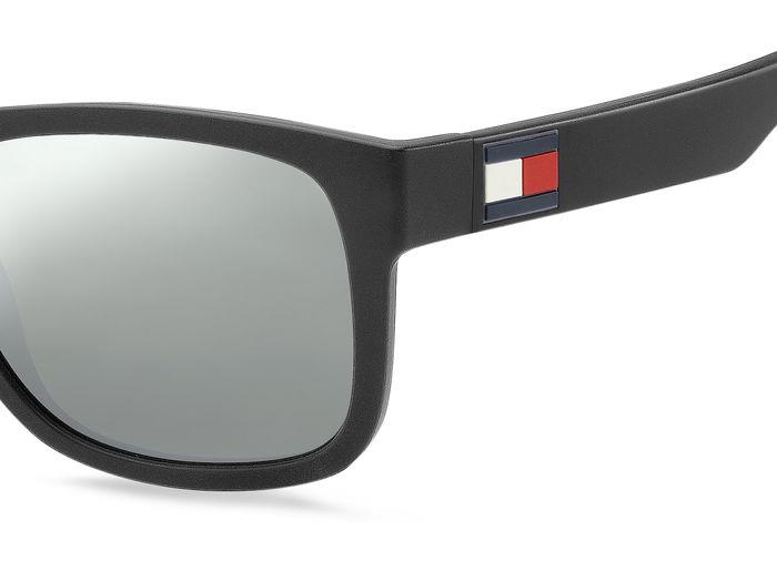 Tommy Hilfiger TH 1556S D51 (T4) 360 view