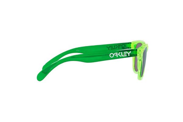 Oakley Junior model 9009 FROGSKINS XXS color 900905