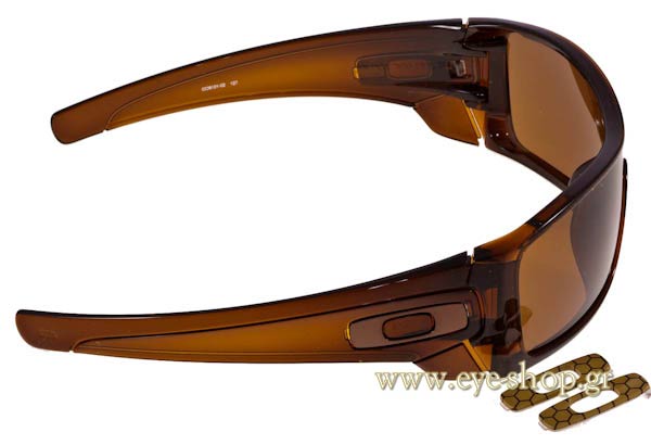 Oakley model BATWOLF 9101 color 02