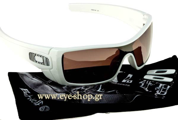 Sunglasses Oakley BATWOLF 9101 06 OO Black Iridium Polarized