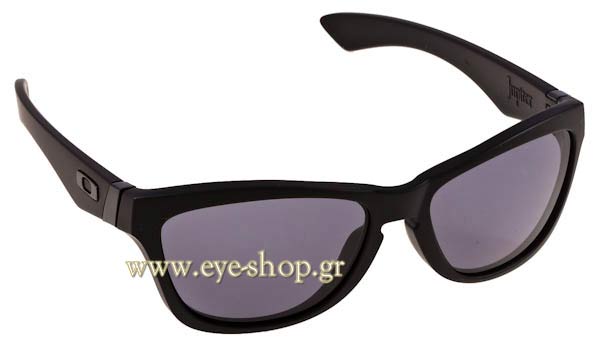  Algesuari wearing sunglasses Oakley Jupiter