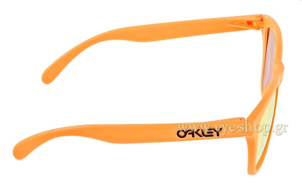 Oakley model Frogskins 9013 color 24-343 Pikes Gold - Fire Iridium