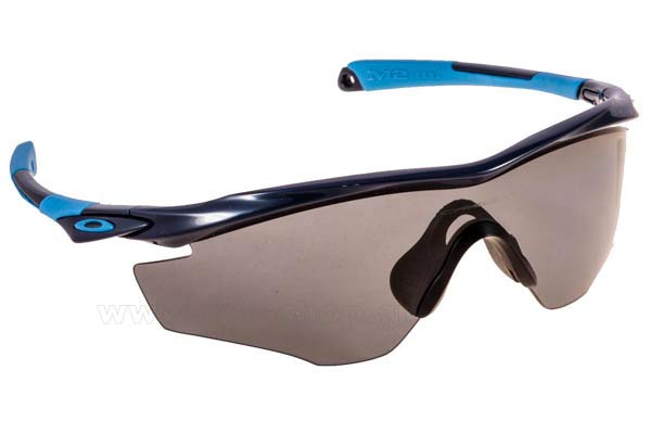 Sunglasses Oakley M2Frame 9212 07 Black - navu blue -  gray Polarized