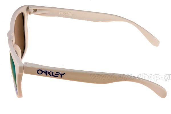 Oakley model Frogskins 9013 color 35 Polished White Violet Iridium