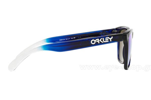 Oakley model Frogskins 9013 color 74 Alpine Bluebird