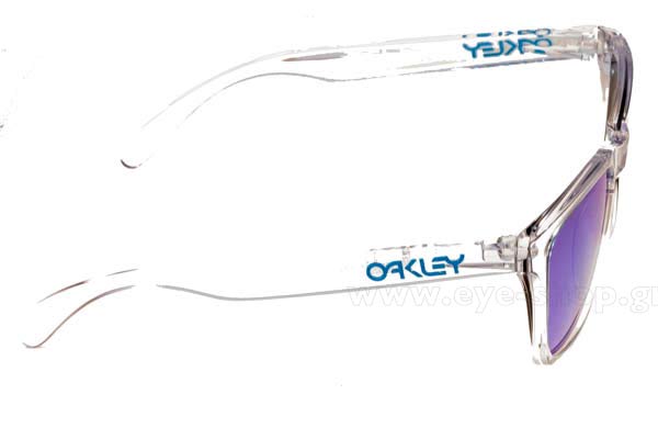 Oakley model Frogskins 9013 color A6 Crystal Clear Sapphire Iridium