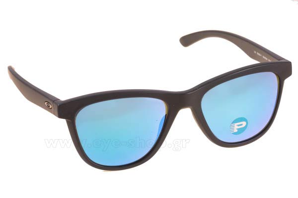 Sunglasses Oakley Moonlighter 9320 11 Matte Black Sapphire Polarized Iridium