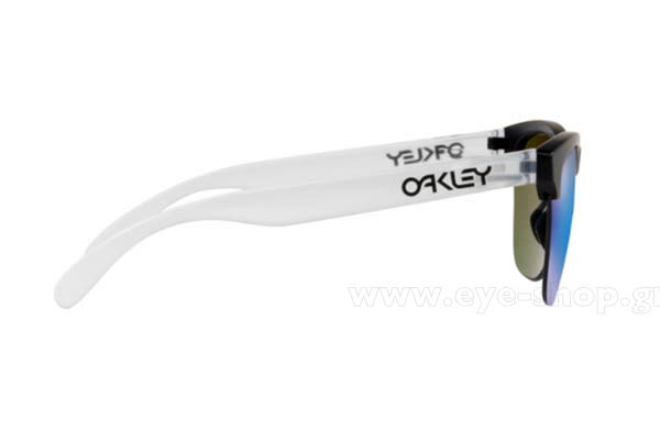 Oakley model 9374 FROGSKINS LITE color 02 Mt Black Clear