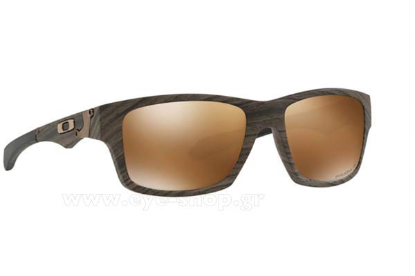  Fernando-Alonso wearing sunglasses Oakley Jupiter Squared