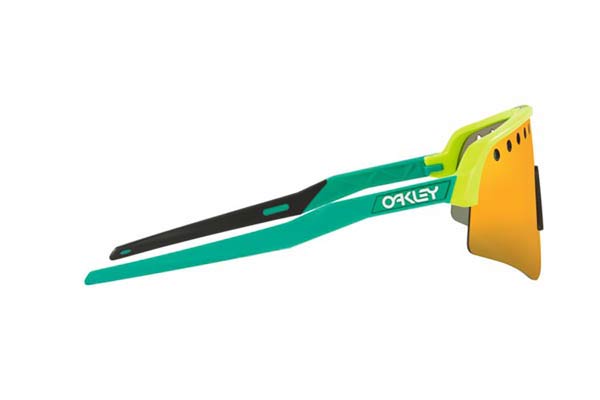 Oakley model 9465 SUTRO LITE SWEEP color 06