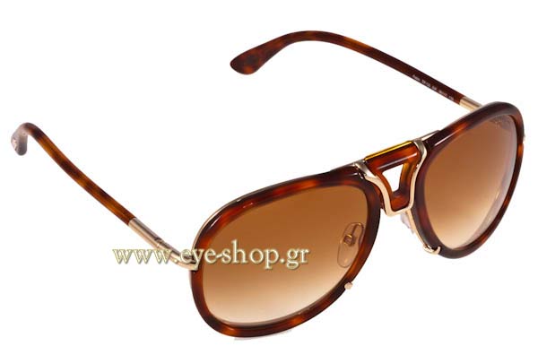  Jennifer-Lopez wearing sunglasses Tom Ford TF132
