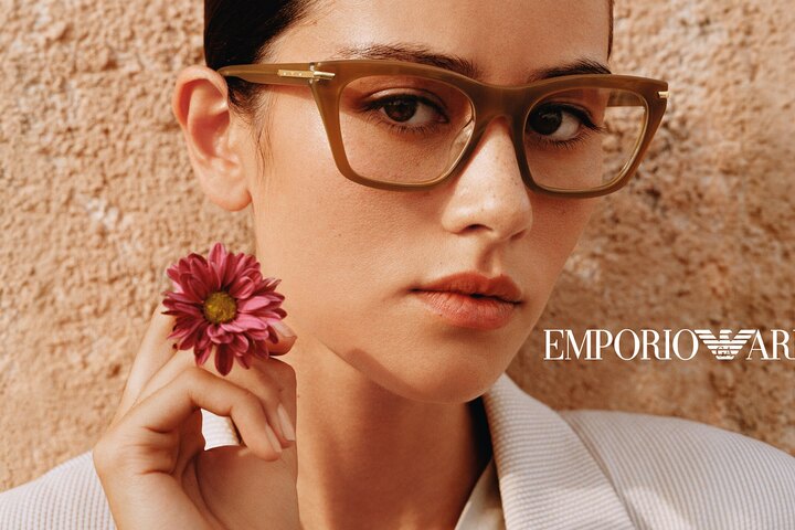 Choosing prescription glasses by budget