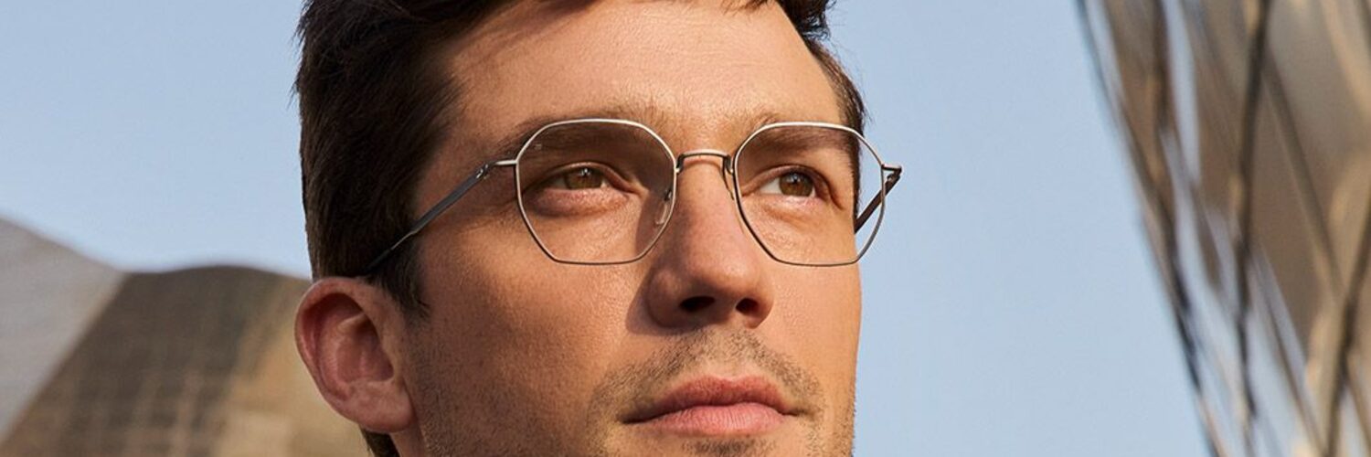 Reading Glasses: Ready-Made or Prescription?